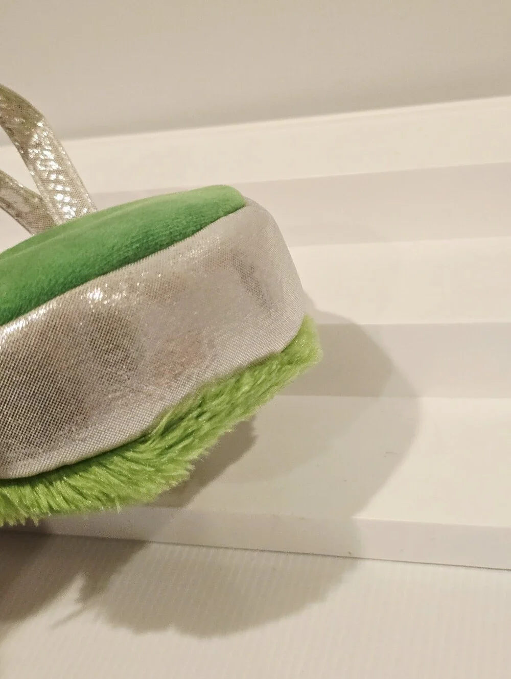 Sesame Place Oscar The Grouch Plush Purse with Worm Sea World Busch Gardens